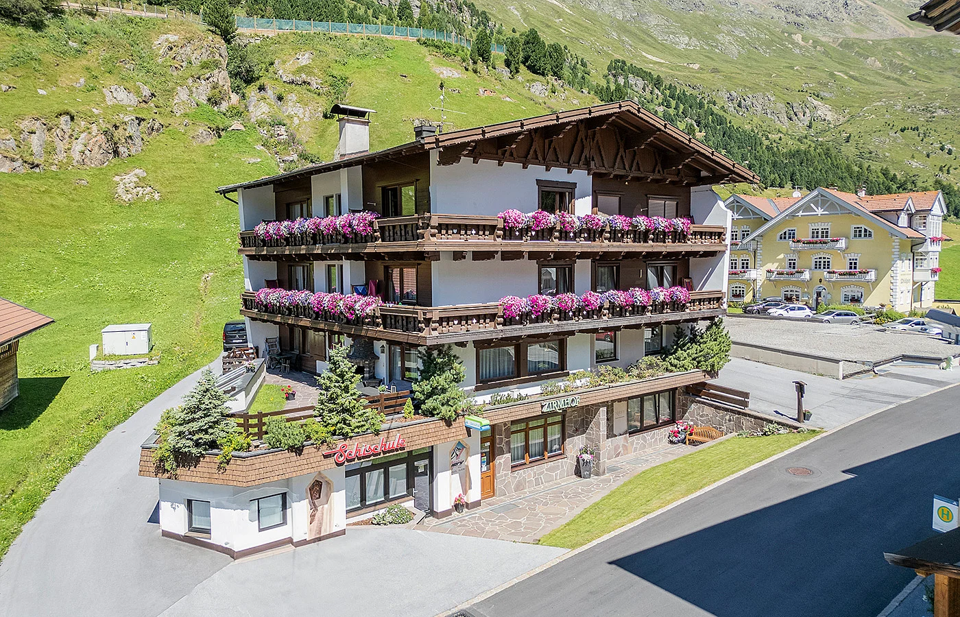 Apartment Zirmhof in summer